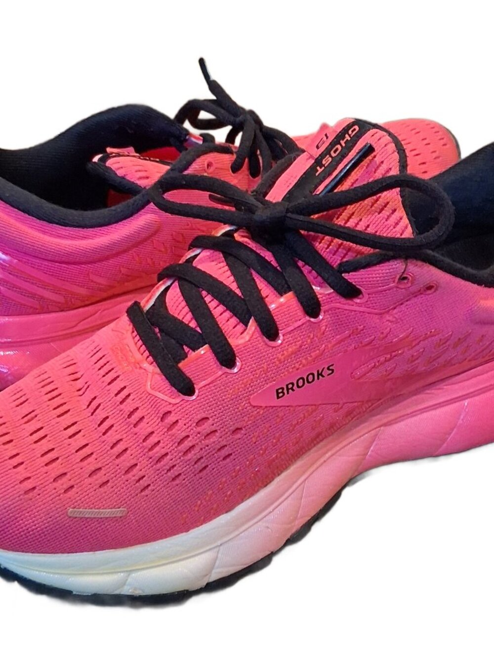 Brooks Ghost 13 Womens Running Shoes Hot Pink Size 8 Medium